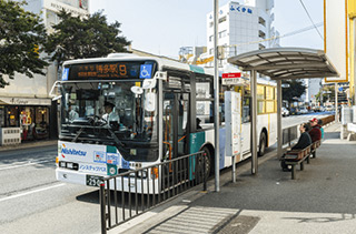 ｢西新四丁目｣バス停